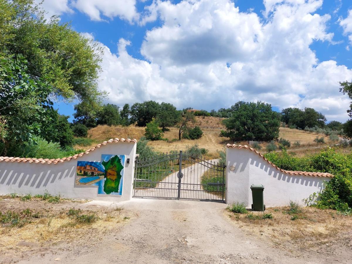 Casa Vacanza Centro Sardegna Sorgono Bagian luar foto