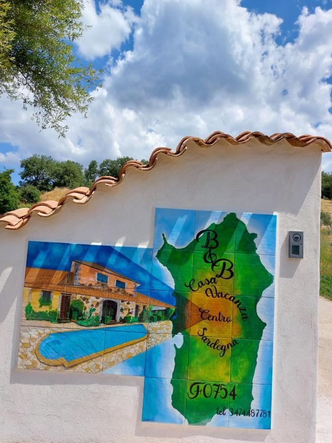 Casa Vacanza Centro Sardegna Sorgono Bagian luar foto
