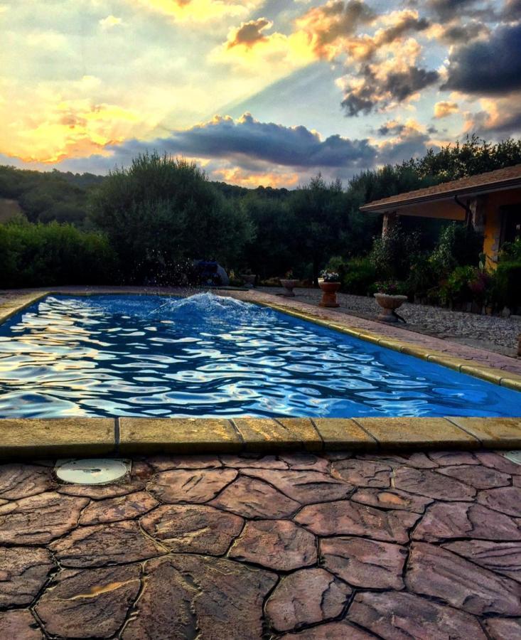 Casa Vacanza Centro Sardegna Sorgono Bagian luar foto
